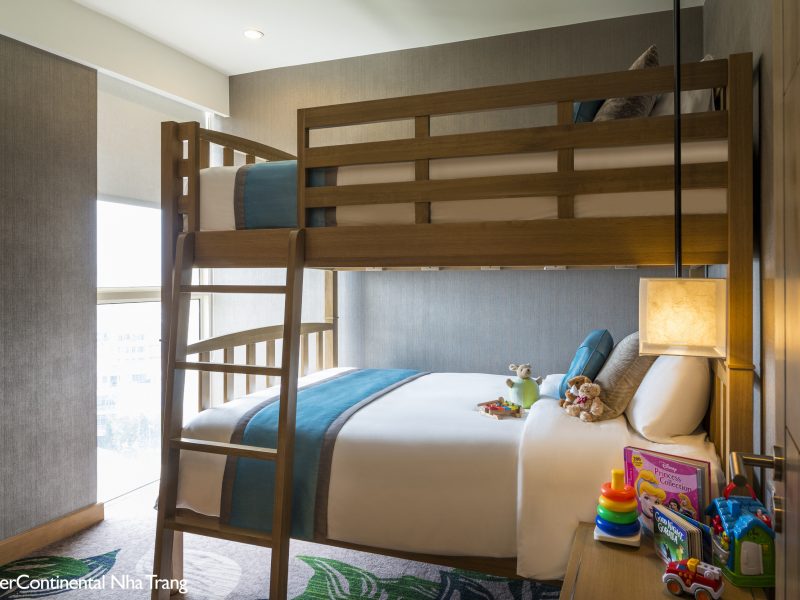 Family Room Ocean View Bunkbeds