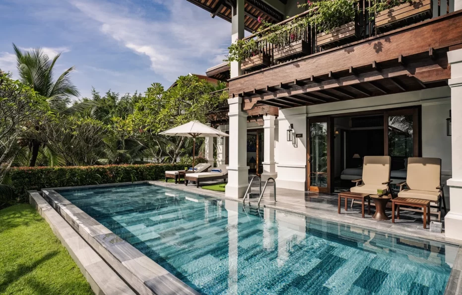 Two-Bedroom Hill Top Pool Villa
