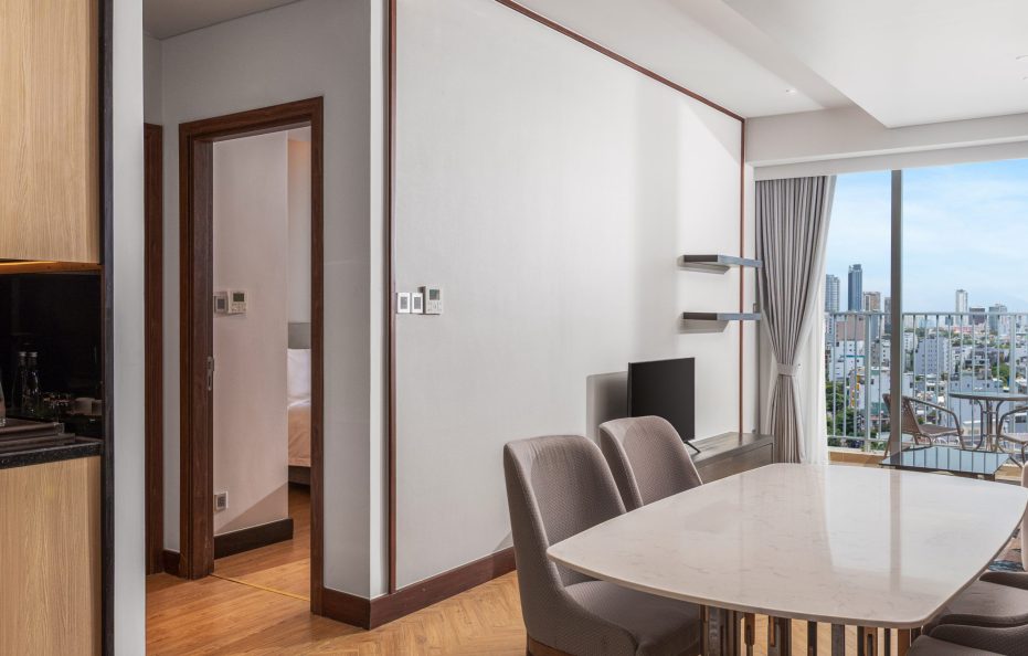 One Bed Room Family Suite City View