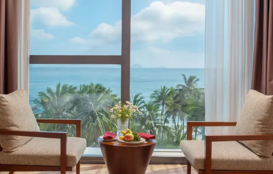 Luxury Family Connecting Beachfront