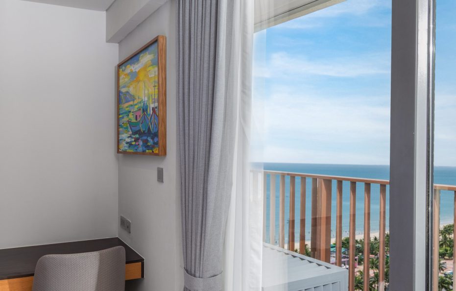 Deluxe Studio Partial Sea View