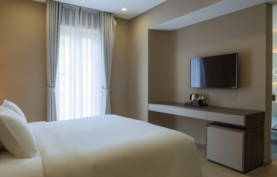 DUO Premium King City View With Bathtub (Tòa II – 235-237 Sorrento)