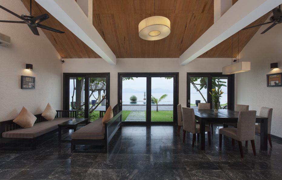 2 Bedrooms Hillside Pool Villa