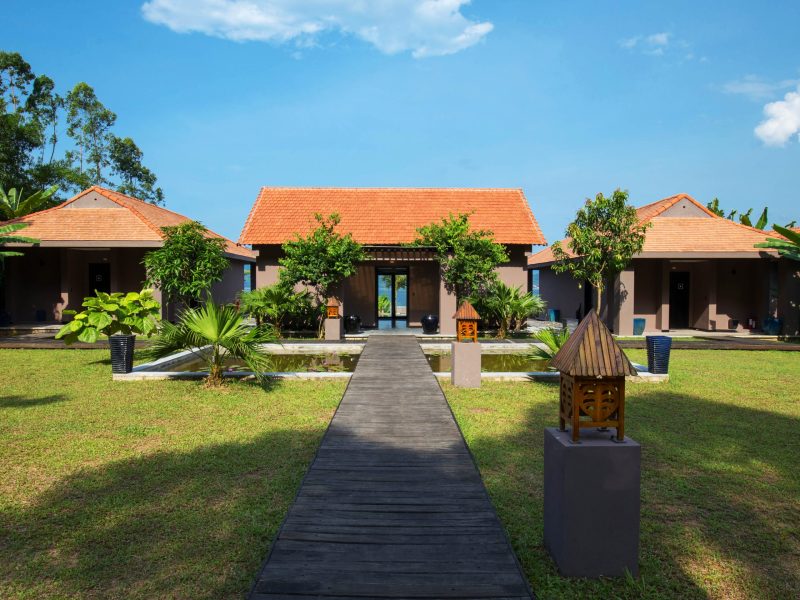 2 Bedrooms Hillside Pool Villa