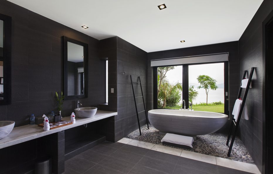 2 Bedrooms Hillside Pool Villa