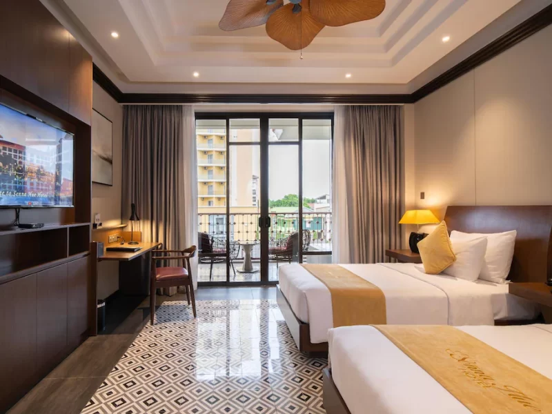 Premium Garden/City View (Double/Twin)