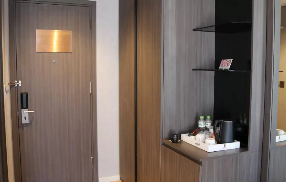 Partial Ocean View 1 Bedroom