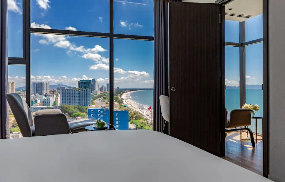 Connecting Family Room