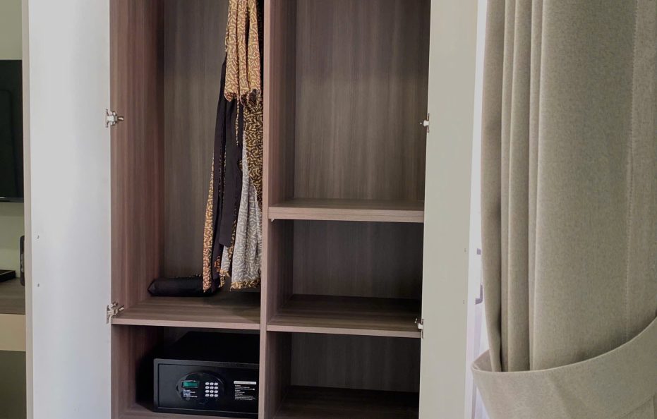 Family Trip City View (Tòa I – 302-304 Sorrento)