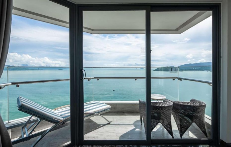 Queen Ann Suite Oceanview Balcony