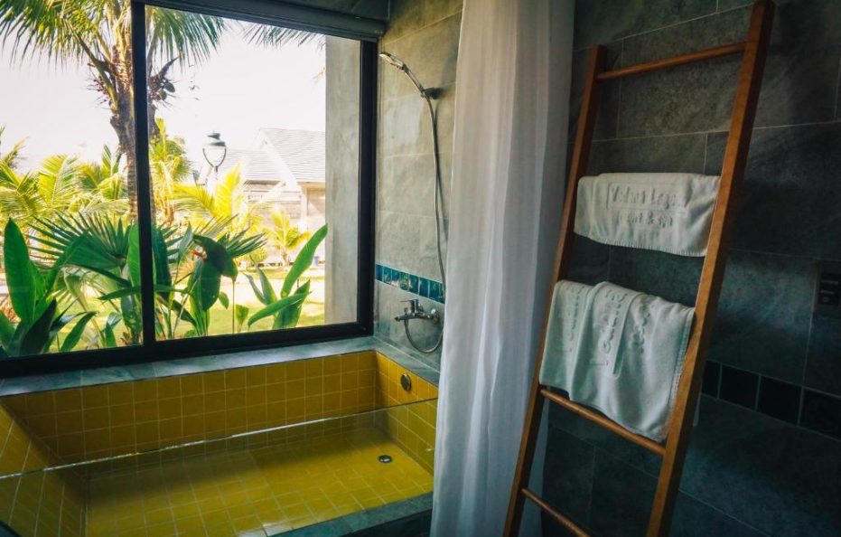 3 Bedrooms Hillside Pool Villa