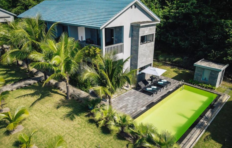 3 Bedrooms Hillside Pool Villa