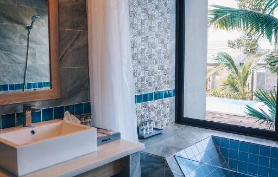 4 Bedrooms Hillside Pool Villa