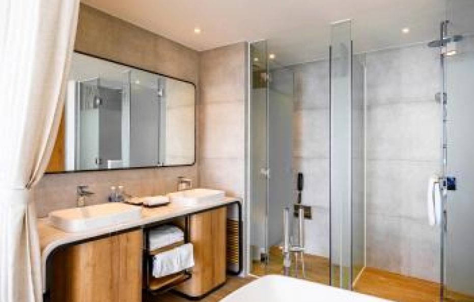 Premier Suite Ocean View