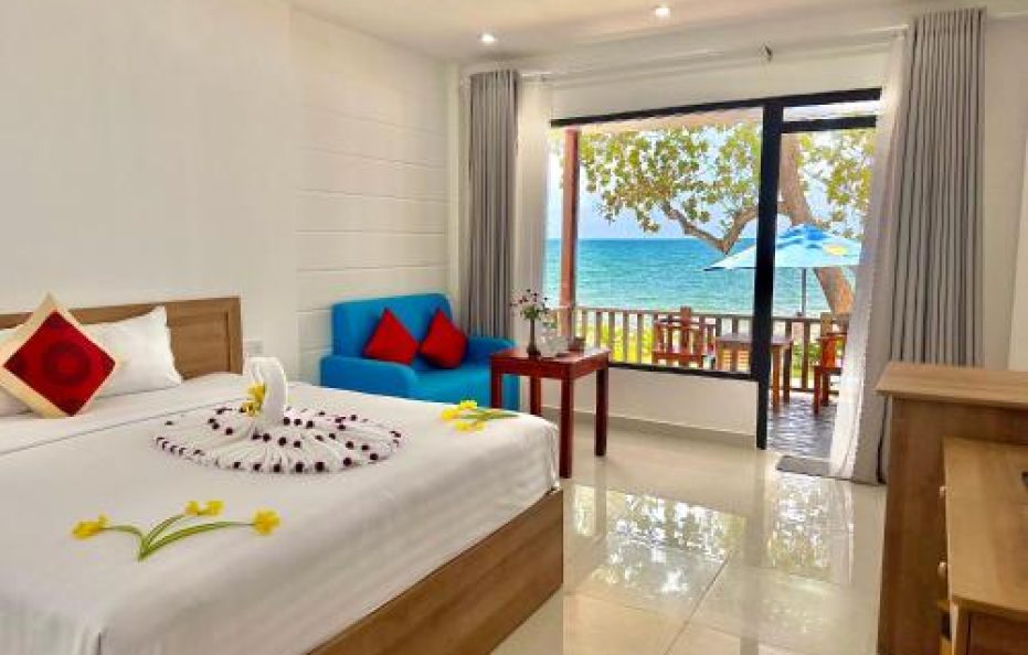 Superior Sea View Bungalow