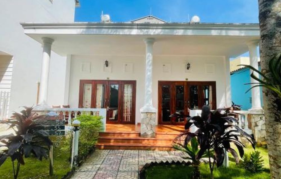 Superior Garden View Bungalow