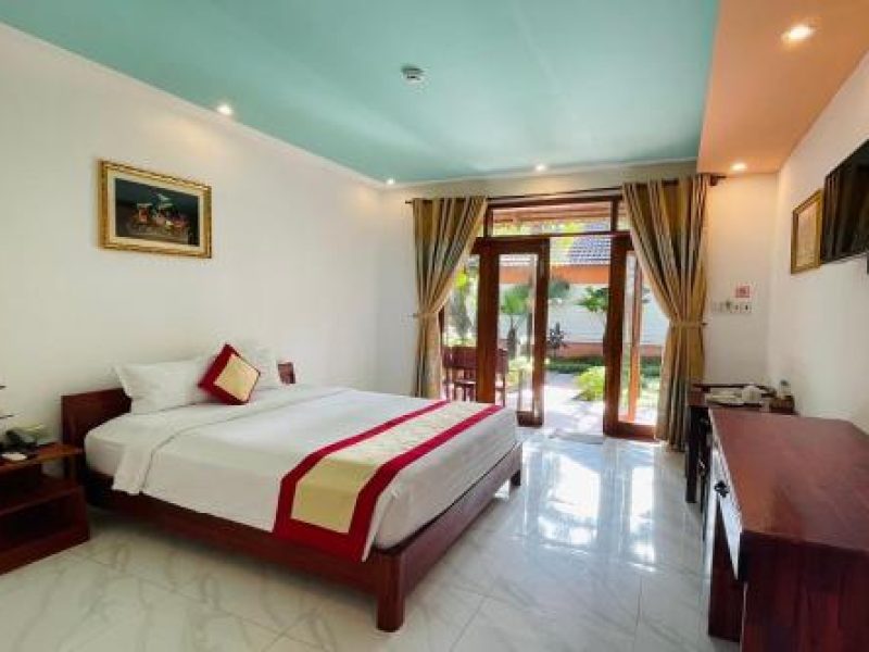 Deluxe Garden View Bungalow