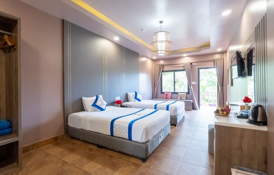 Deluxe Garden View Twin