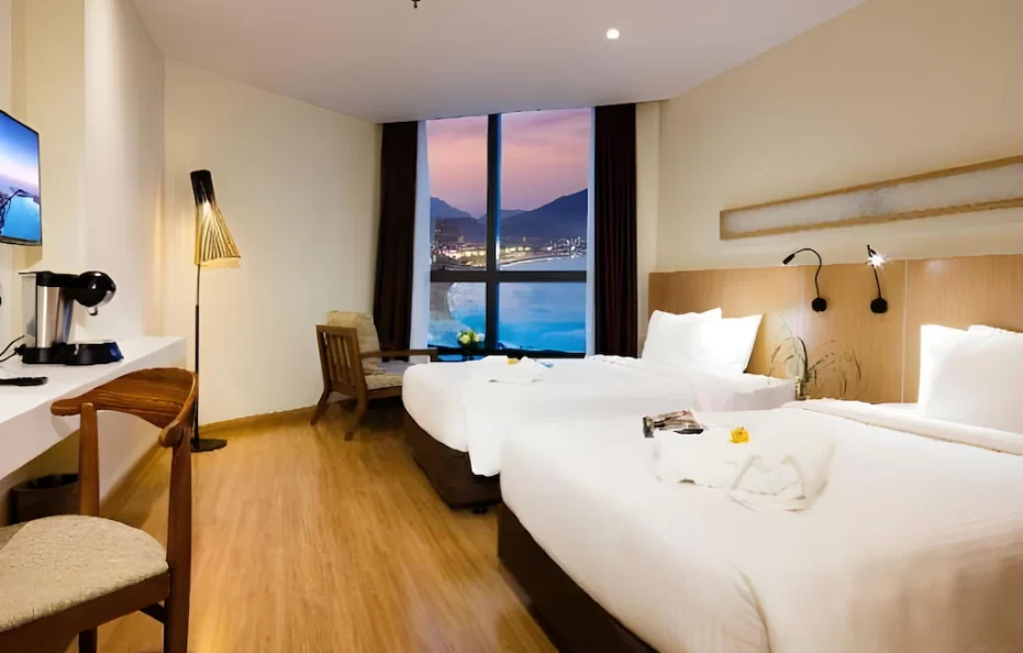 Deluxe Seaview Double/Twin