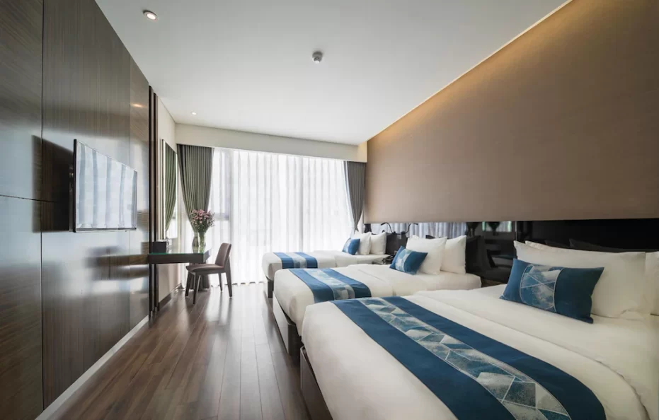 Suite Triple Balcony