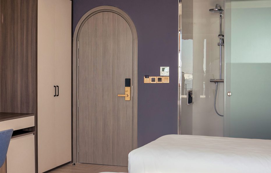 Deluxe Twin Sea View (Tòa I – 302-304 Sorrento)