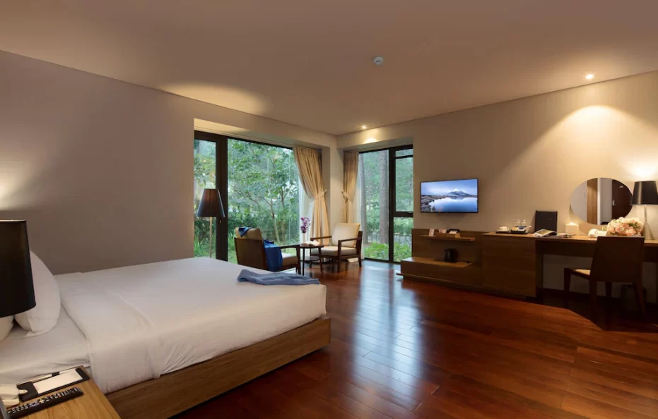 Villa Five Bedrooms