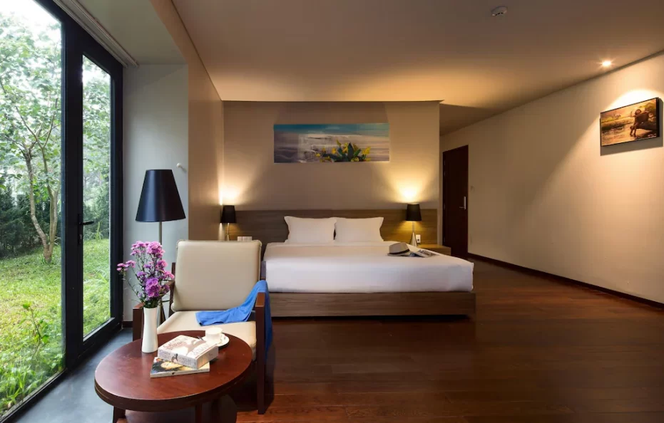 Villa Five Bedrooms
