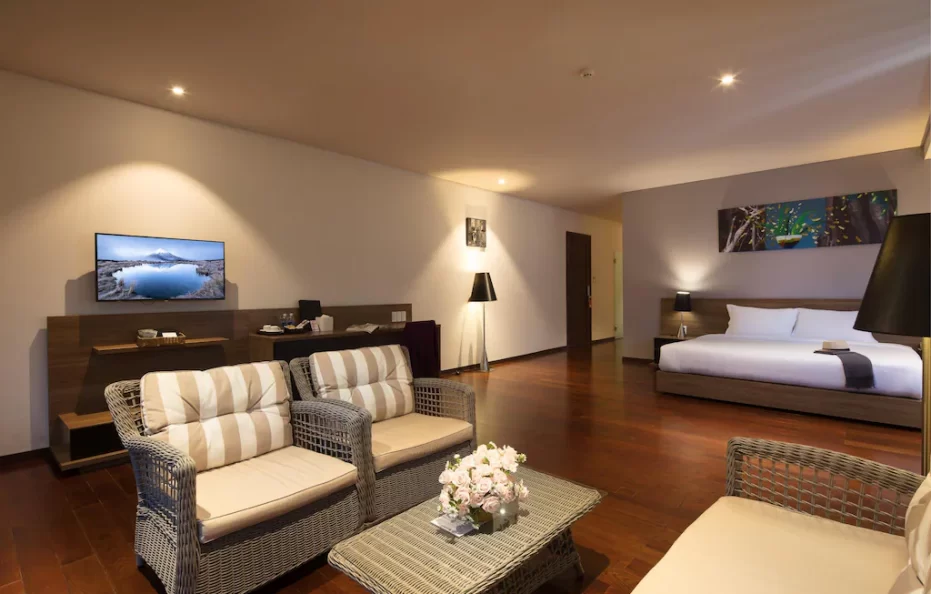 Villa Five Bedrooms
