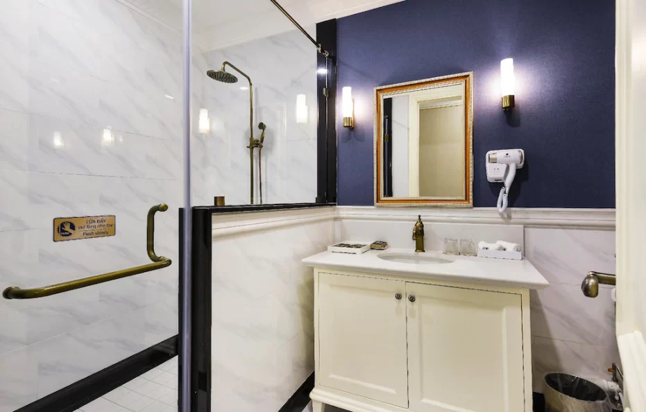 Villa Beach Front – 4 Bedrooms – Private Pool