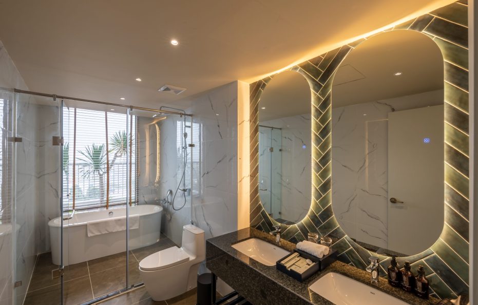 Premier Double/Twin with Balcony