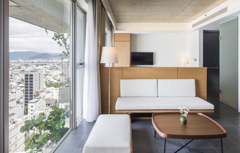 Bàn Biển/ One Bedroom Studio