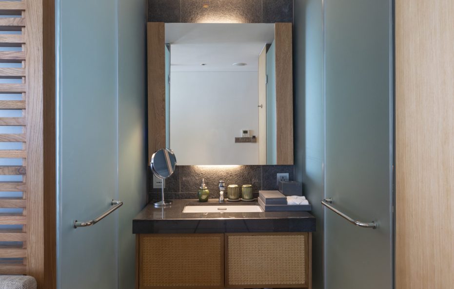 Bàng Biển Ban Công/ One Bedroom Apartment With Balcony