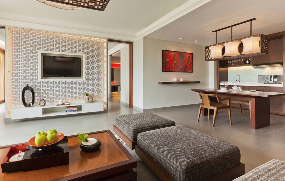 Two Bedroom Suite Beachfront with Private Pool