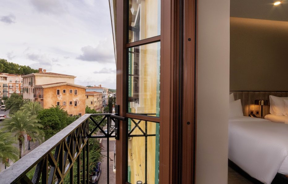 DUO Deluxe Twin City View (Tòa II – 235-237 Sorrento)