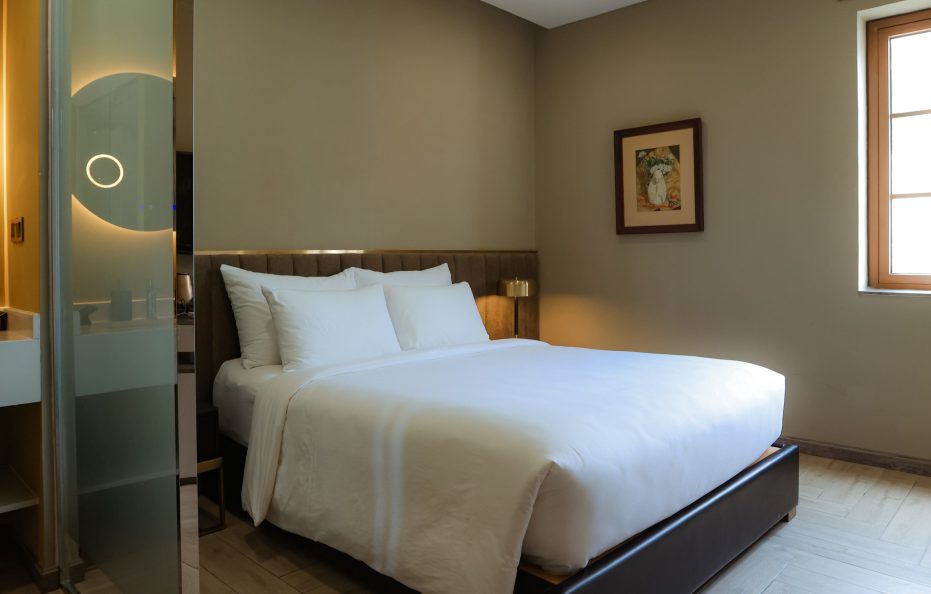 DUO Standard Queen City View (Tòa II – 235-237 Sorrento)