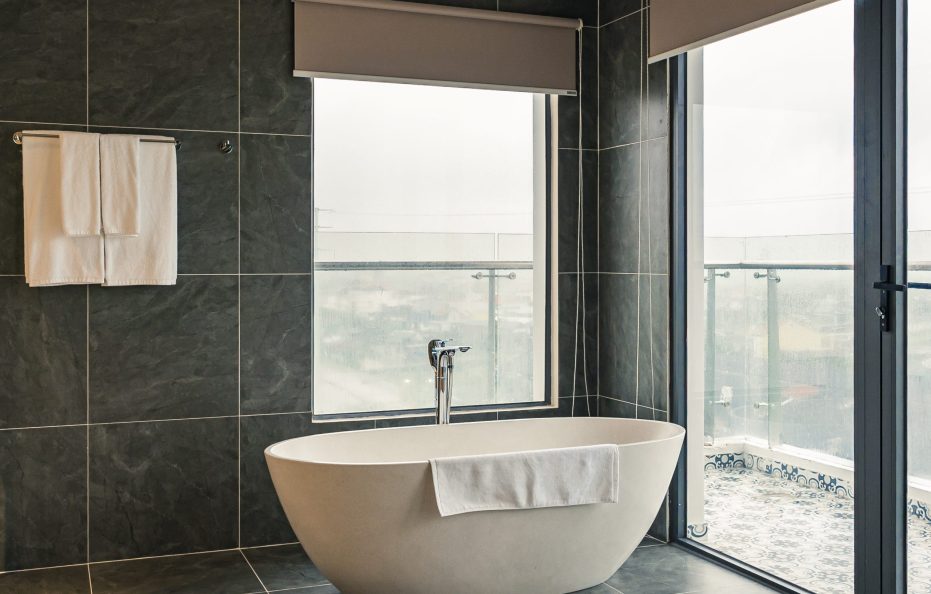 La Vela Suite with Balcony