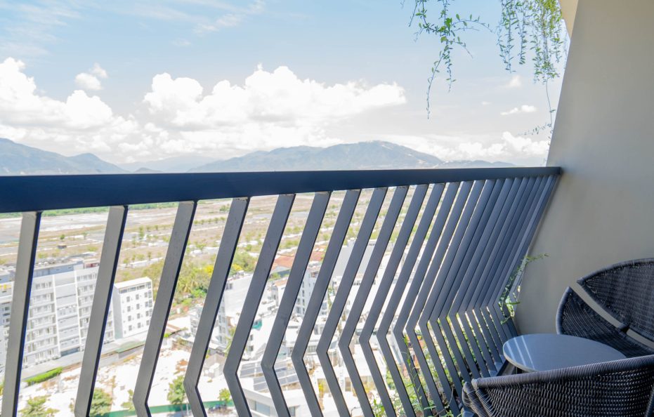 Signature Tropical King/Twin