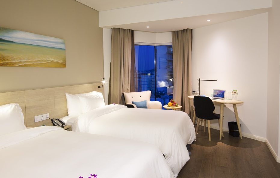 Deluxe City Twin/Double