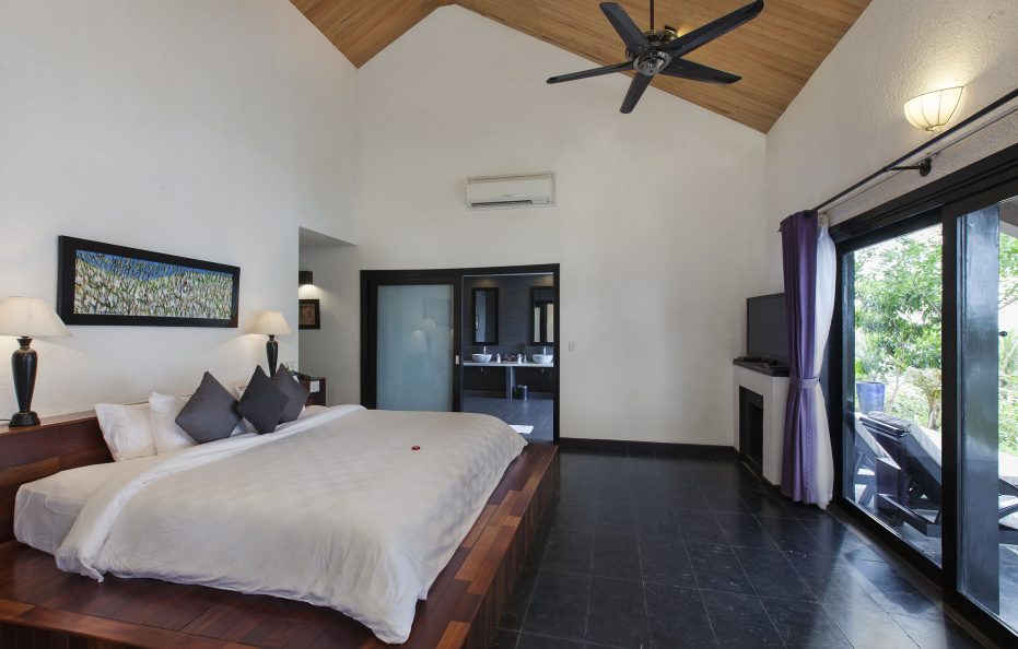 Two Bedroom Lagoon View Villa