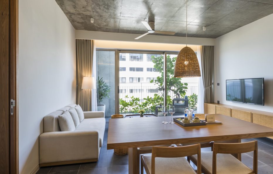 Nho Biển/ Two Bedroom Apartment With Balcony