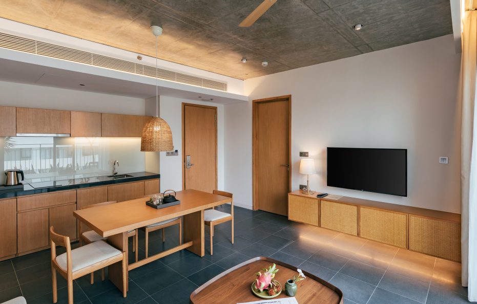 Nho Biển/ Two Bedroom Apartment With Balcony