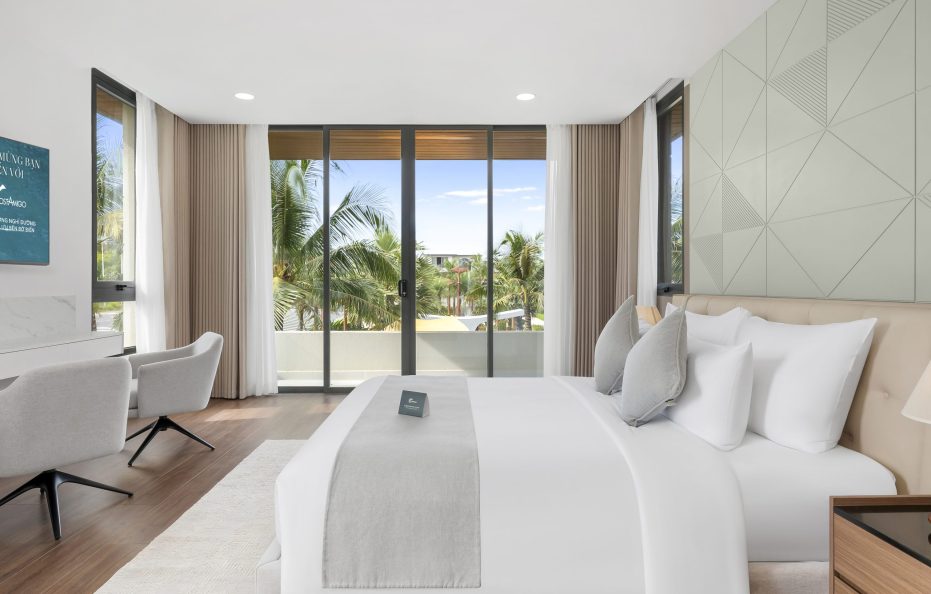 3 Bedroom Grand Pool Villa