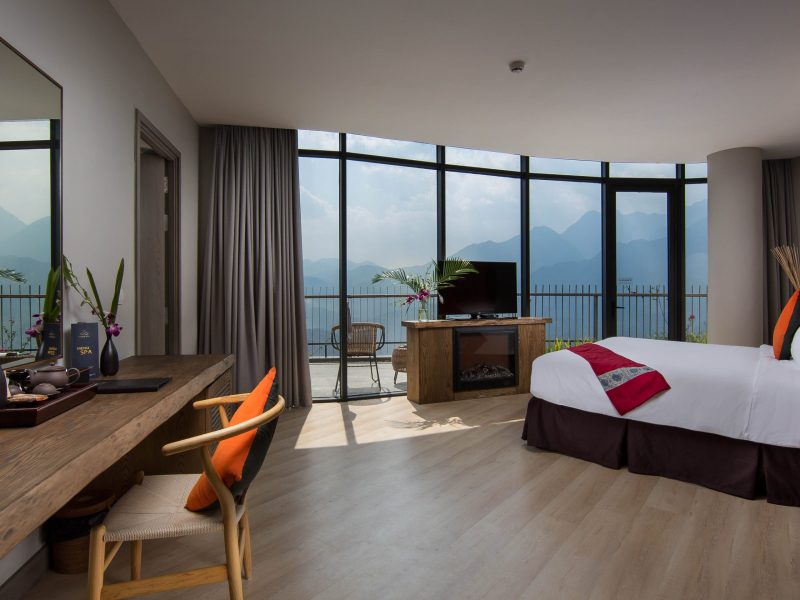 Red Dao Suites