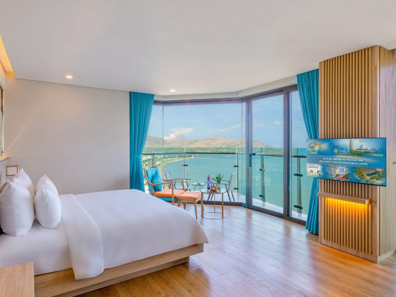 Executive Ocean Suite