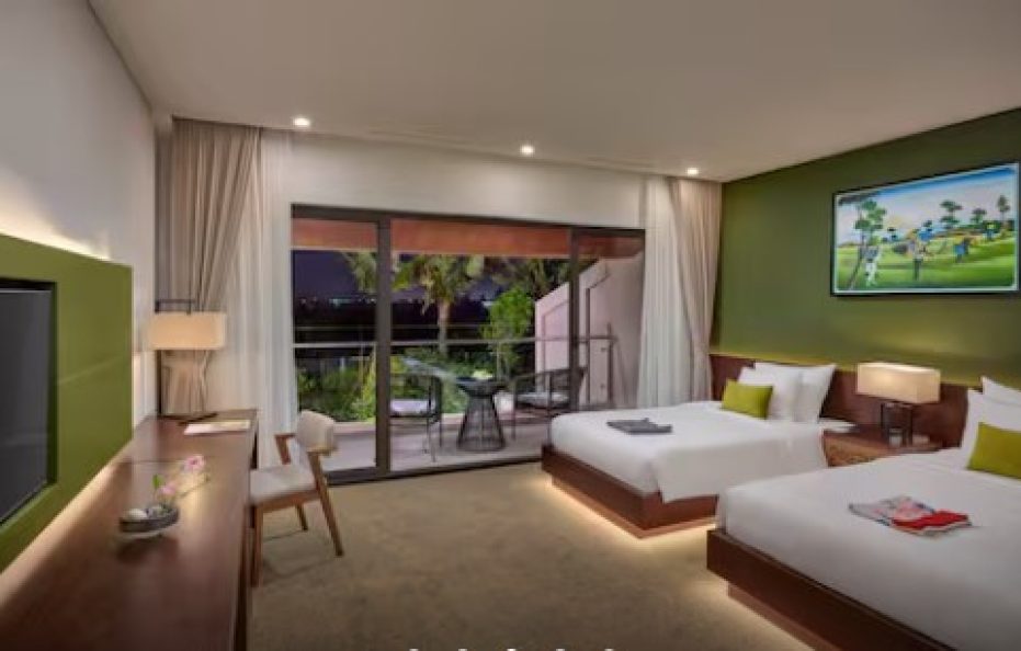 Three-Bedroom Villa with Private Onsen