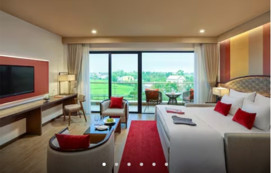 Family Connecting Suite