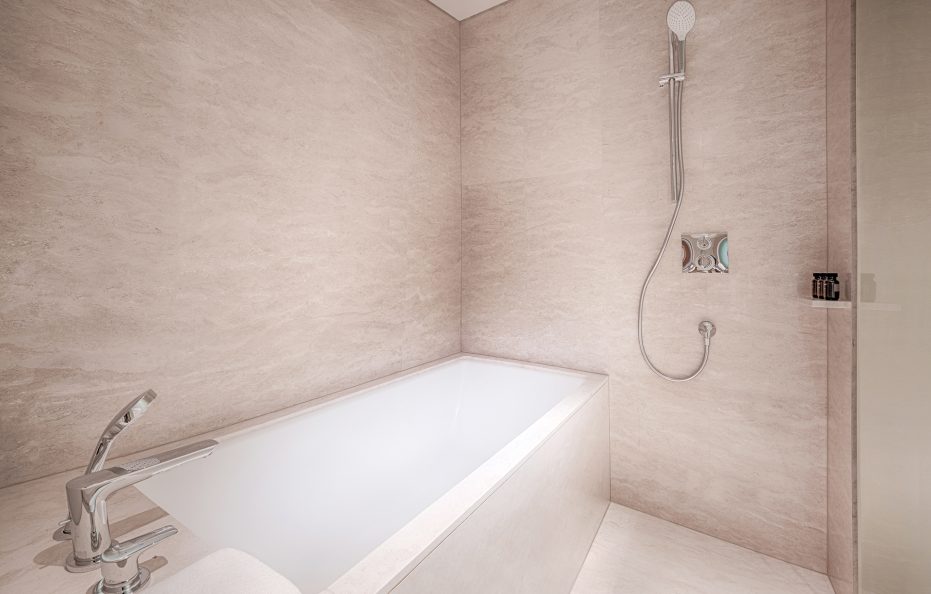 Premier Deluxe Family Twin Ocean View