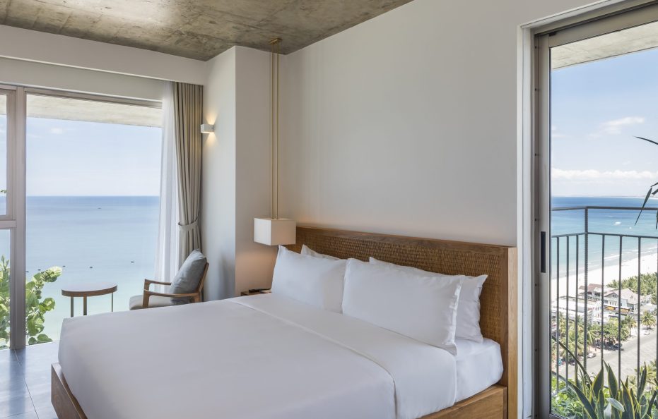 The Sứ Ocean/ Deluxe Oceanfront