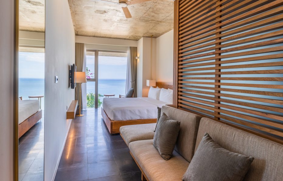 The Sứ Ocean/ Deluxe Oceanfront