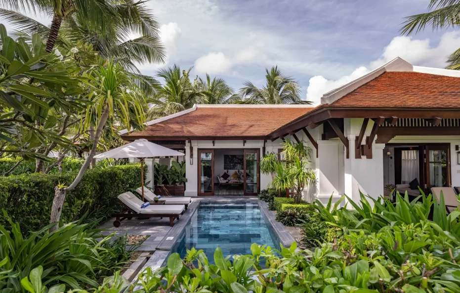 Ocean Front Pool Villa